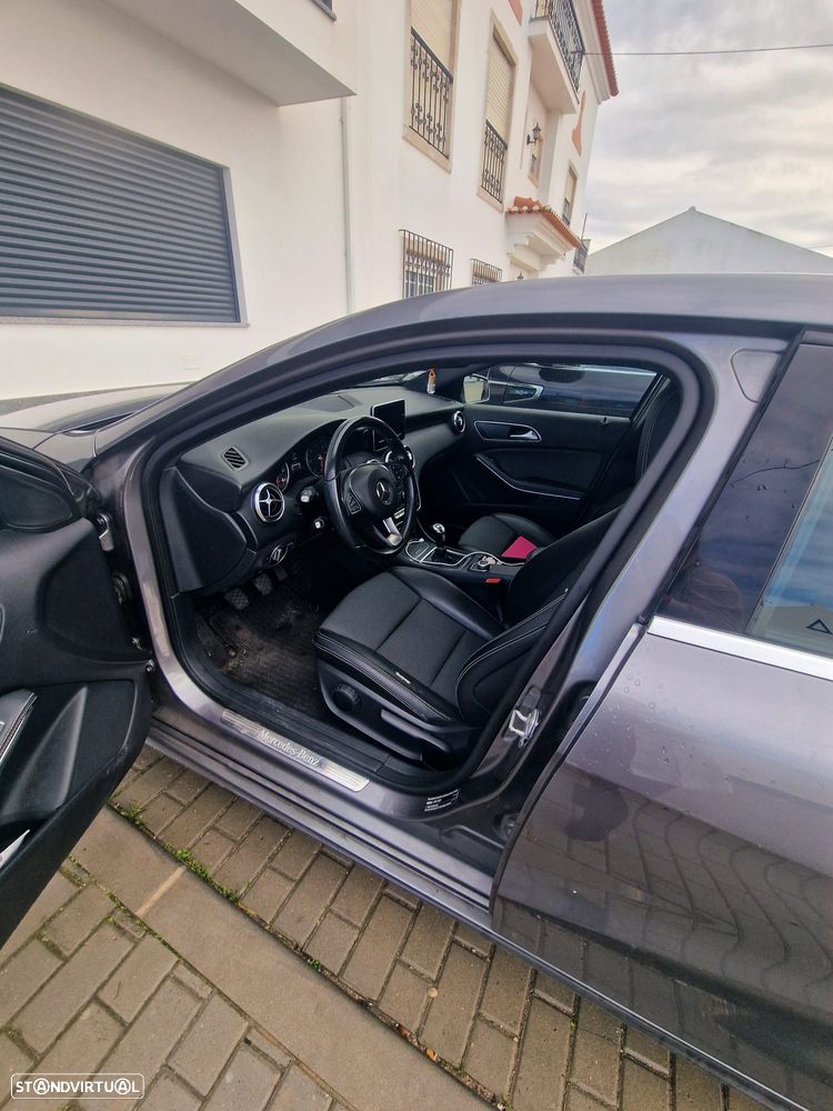 Mercedes-Benz A 160 d - 8