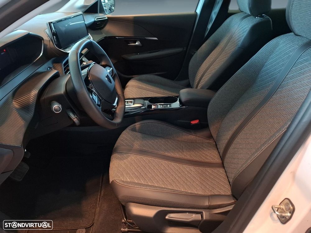 Peugeot e-208 50 kWh Allure - 11