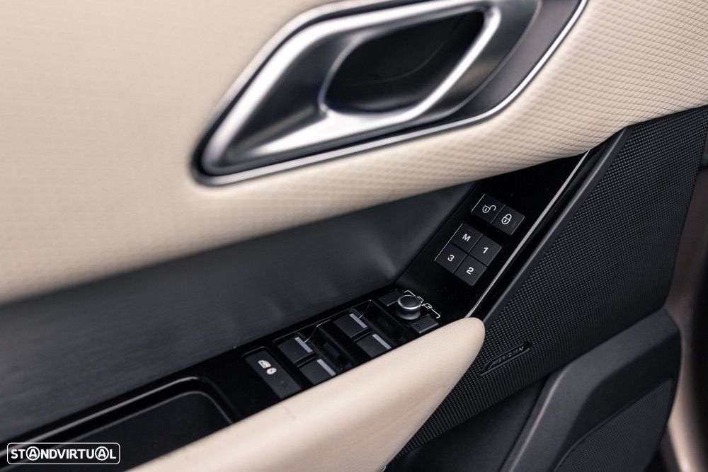 Land Rover Range Rover Velar 2.0 D R-Dynamic - 45