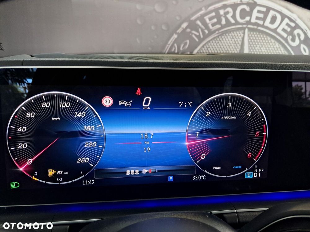 Mercedes-Benz GLE - 38