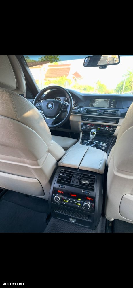 BMW 5 Series 2012 photo 2