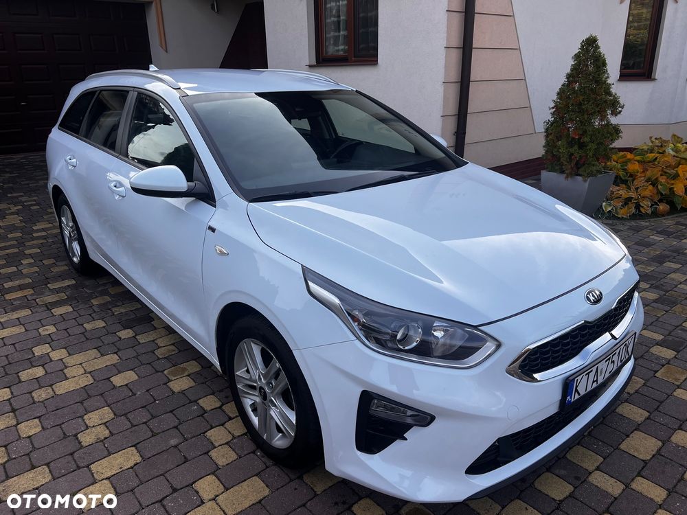 Kia Ceed 1.5 T-GDI Business Line - 2