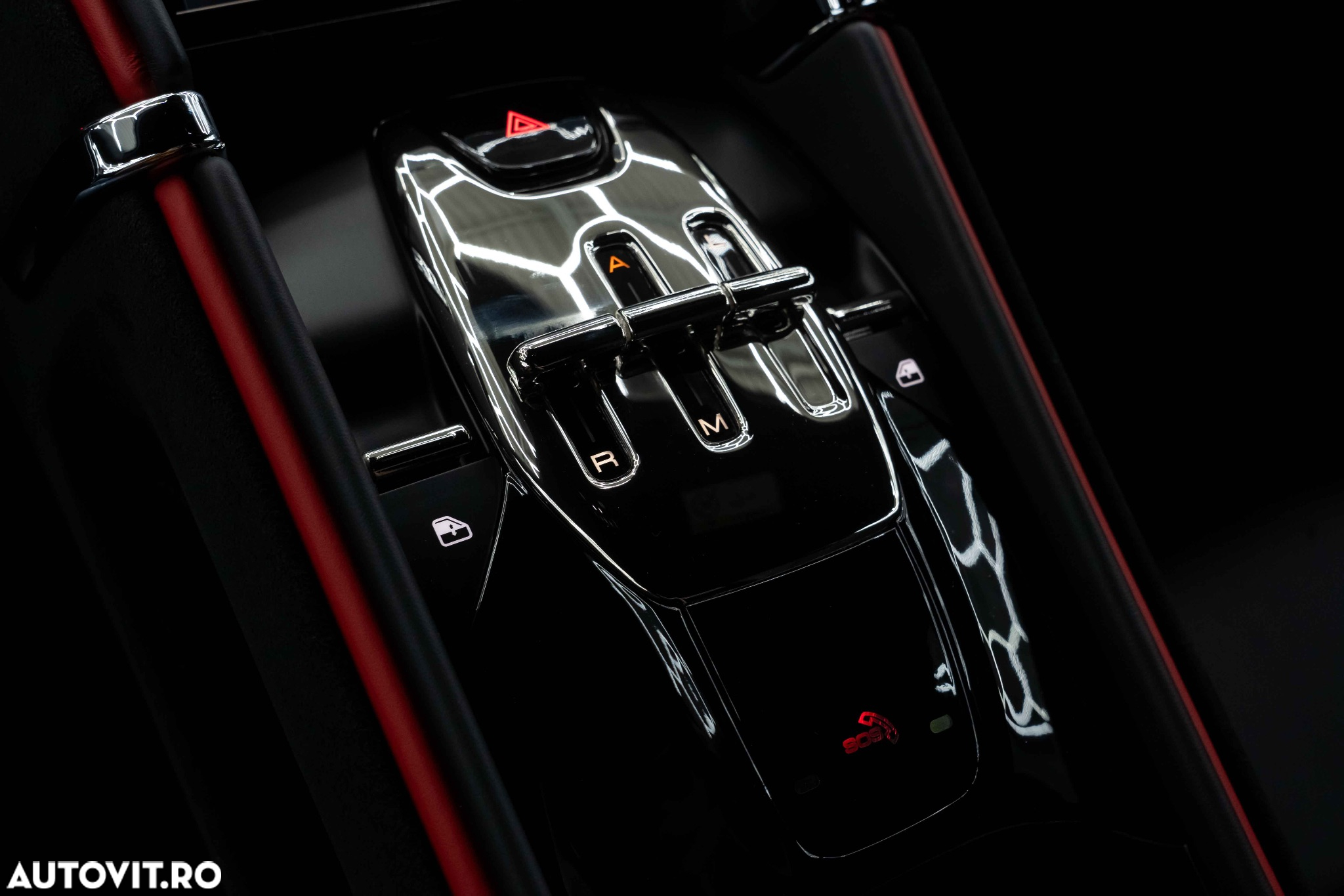 Ferrari Roma - 34