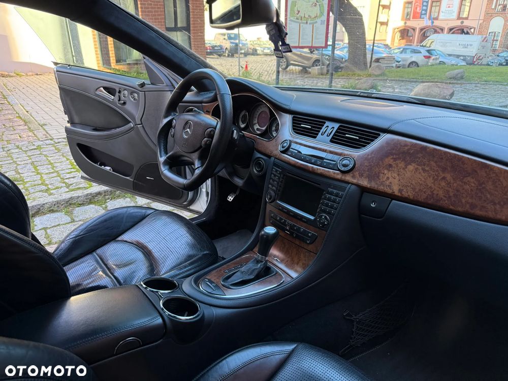 Mercedes-Benz CLS 55 AMG - 9