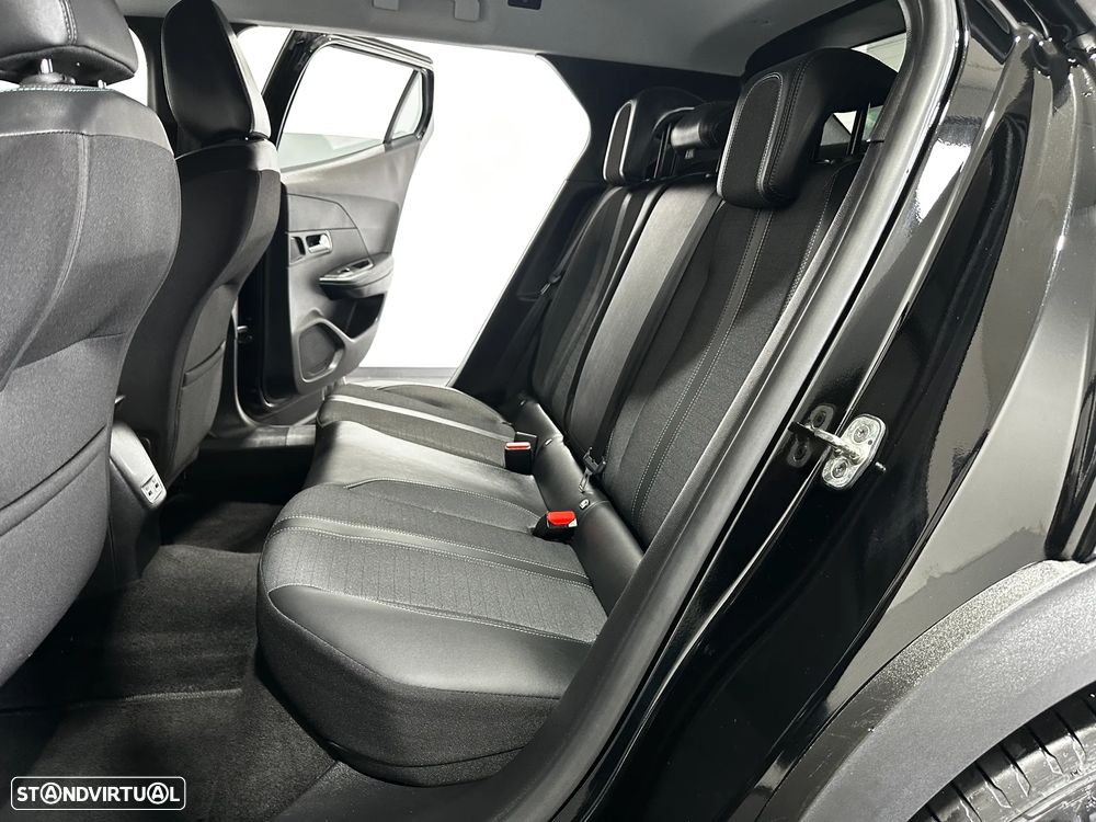 Peugeot 2008 1.5 BlueHDi Allure - 43