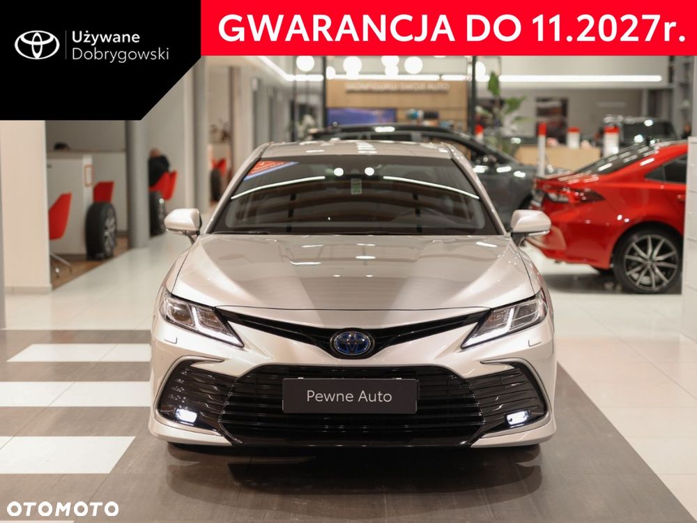 Toyota Camry - 2