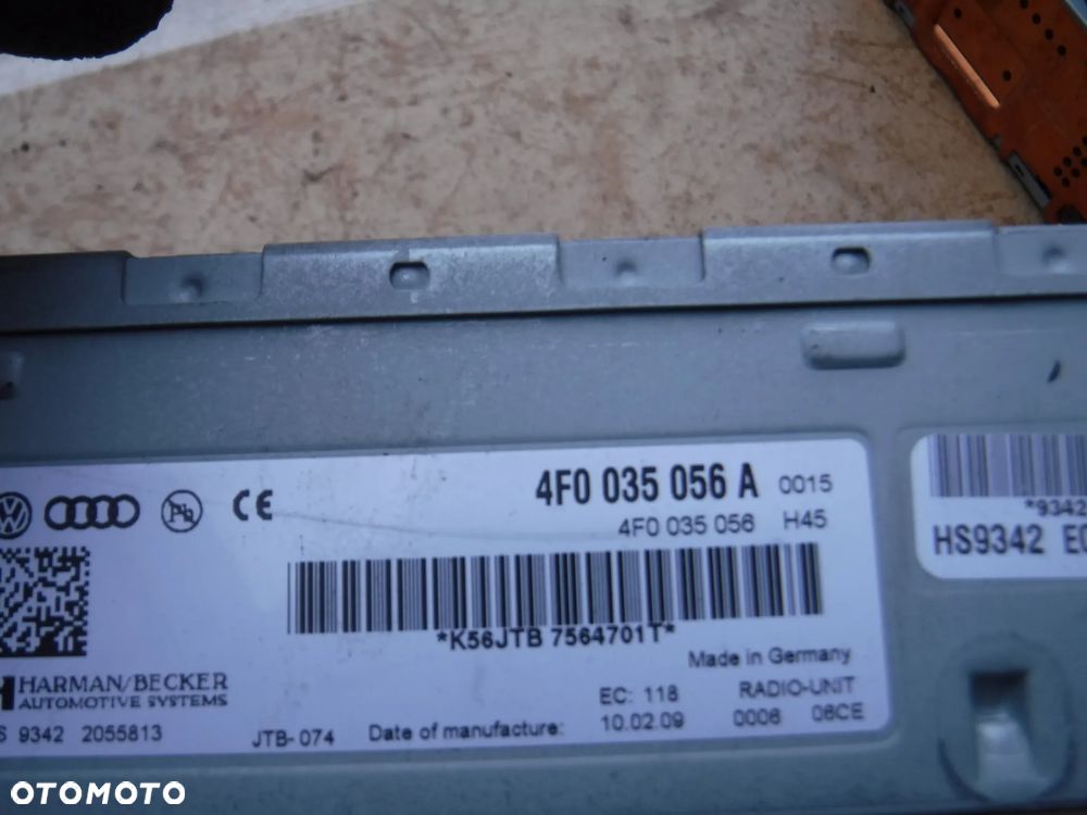 Audi A6 C6 A4 B8 A5 8T  Q7  wzmacniacz radia tuner 4F0035056A - 2
