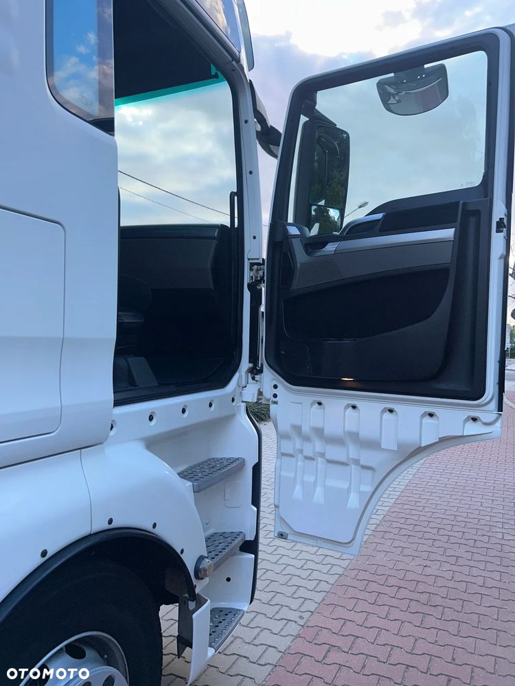 MAN TGX - 13