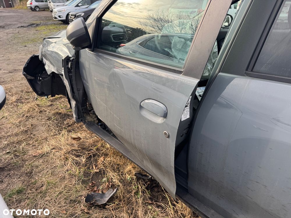 Dacia Duster 1.0 TCe Prestige - 27