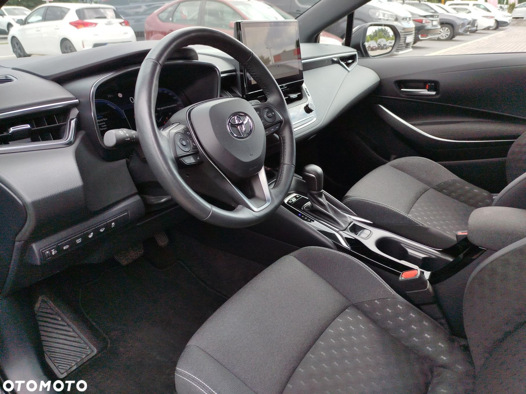 Toyota Corolla - 10