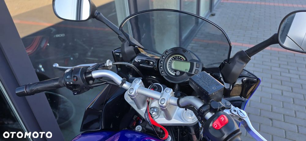 Yamaha FZ6 - 15