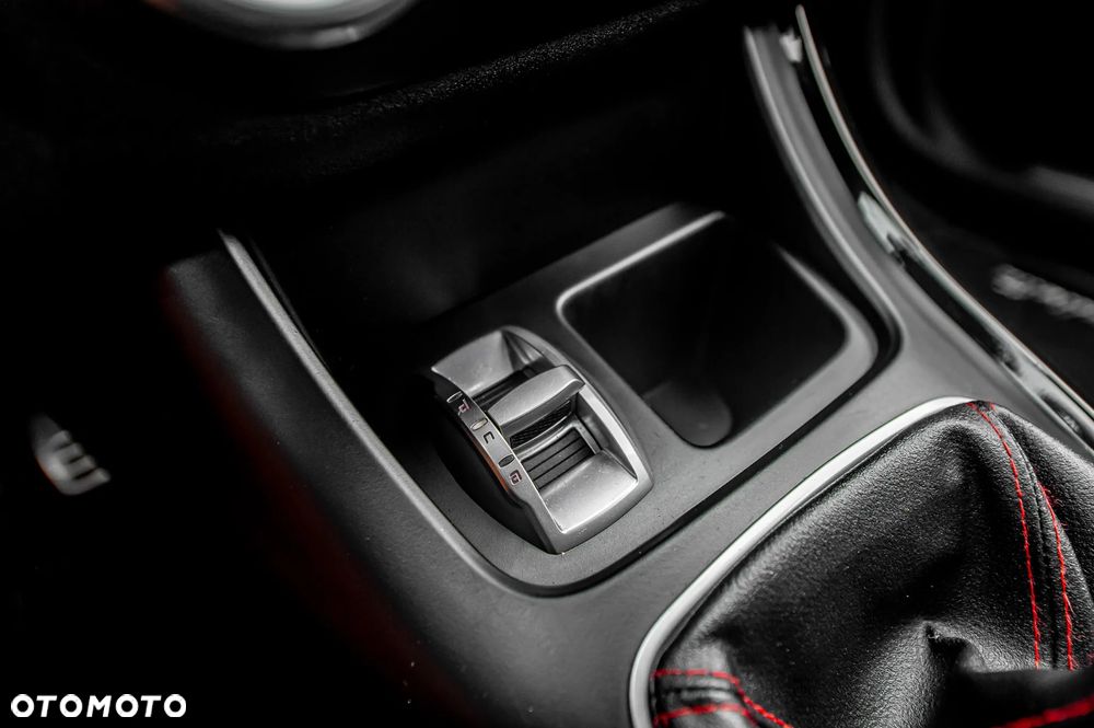 Alfa Romeo Giulietta 1.4 TB 16V Multiair - 28