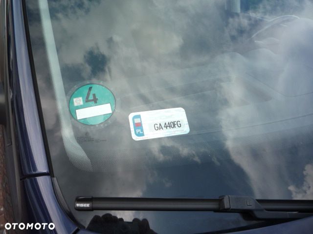 Volkswagen Caddy Comfortline - 7