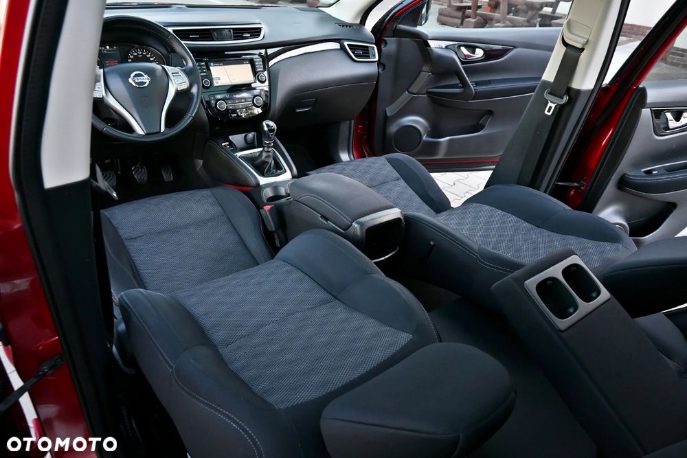 Nissan Qashqai 1.6 DCi Tekna+ - 28
