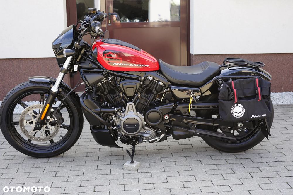 Harley-Davidson Sportster Nightster 975 - 21