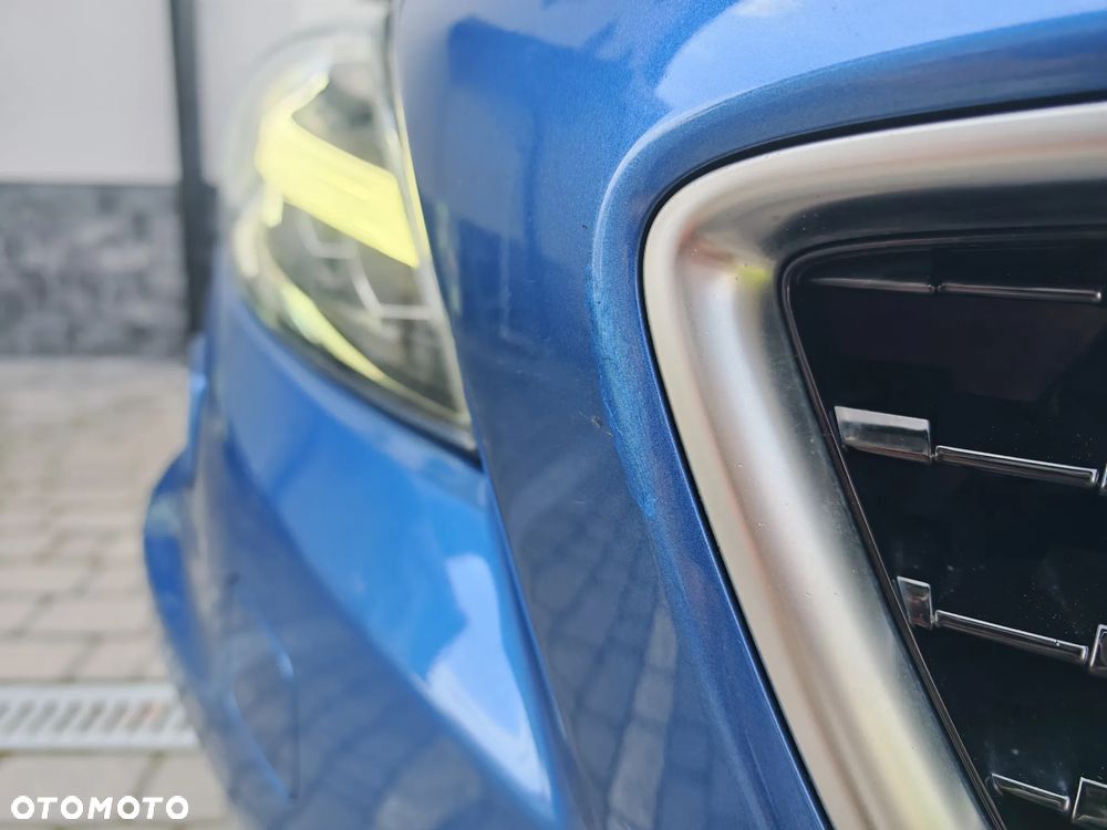 Volvo V40 D2 Drive-E SCR R-Design Momentum - 40