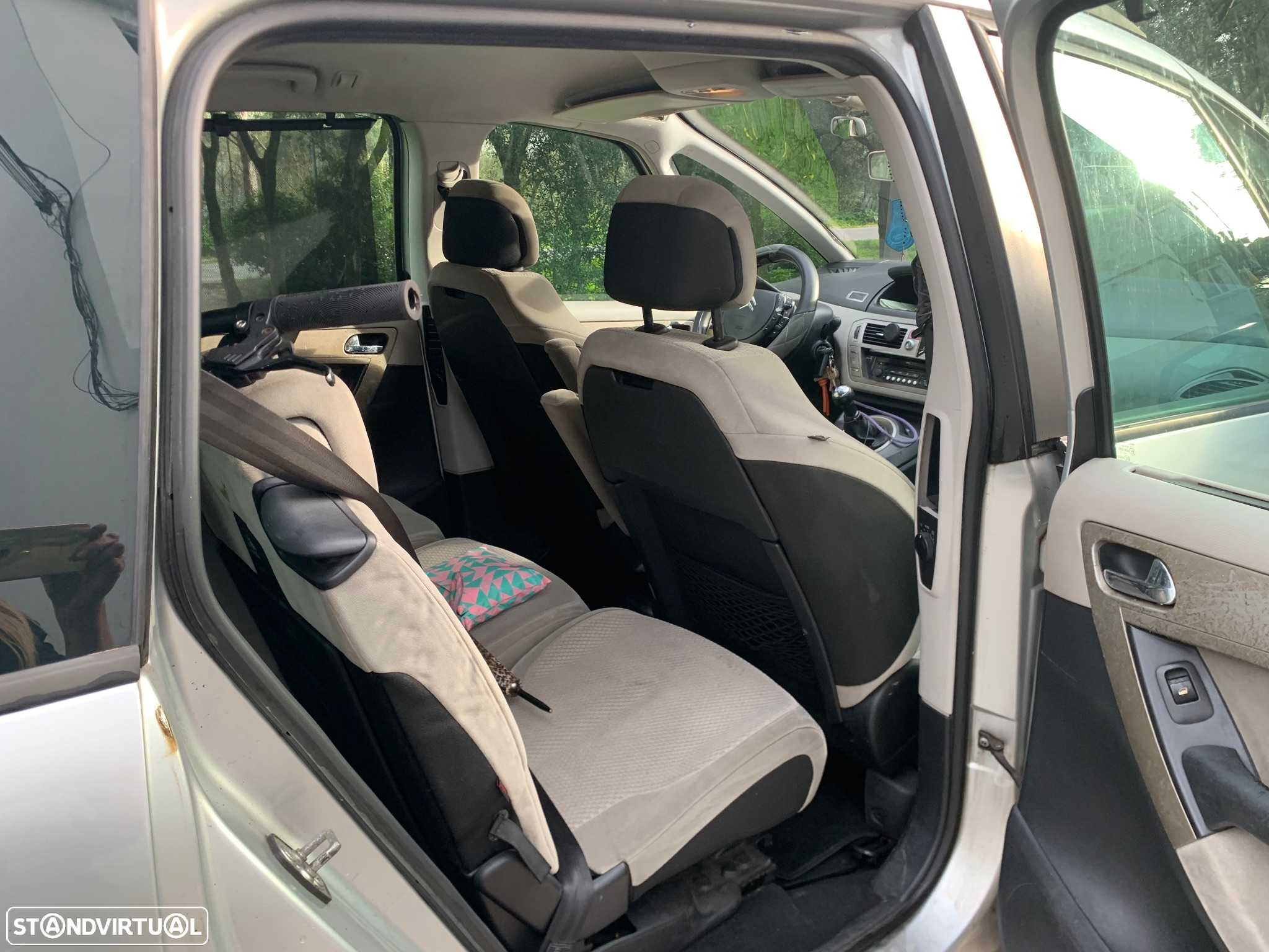 Citroën C4 Grand Picasso 1.6 HDi Confort - 4