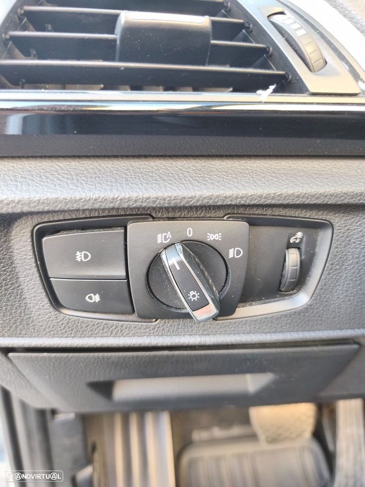 BMW 220 d Aut. Sport Line - 14