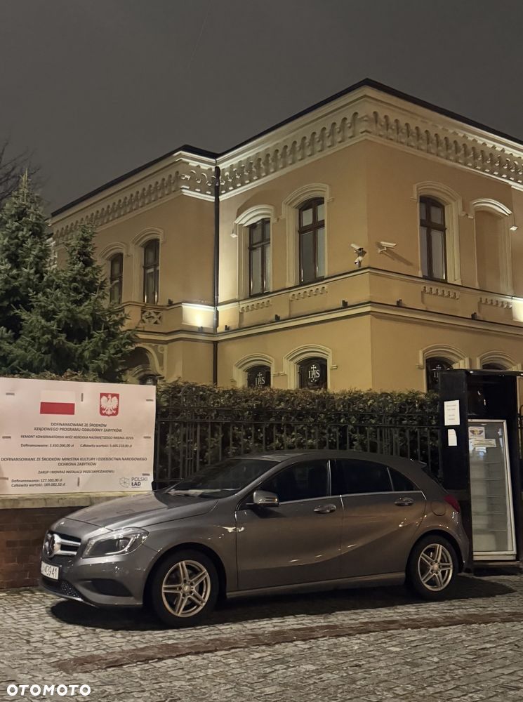 Mercedes-Benz Klasa A 180 - 8