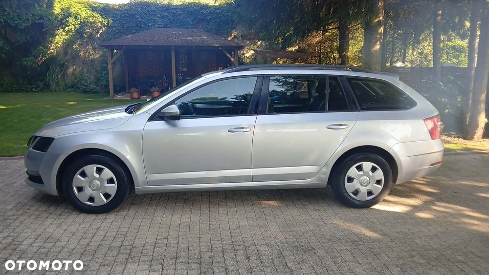 Skoda Octavia 1.6 TDI Active - 2