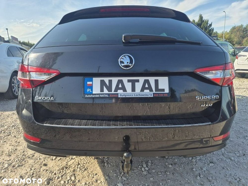 Skoda Superb 2.0 TDI 4x4 DSG Ambition - 4