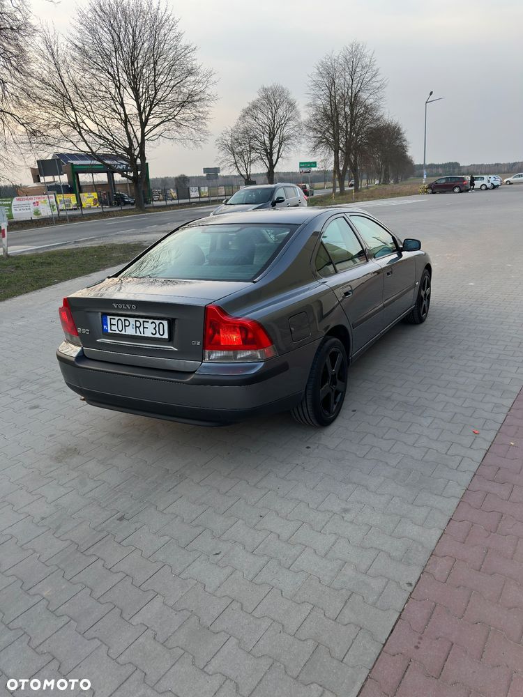 Volvo S60 - 4