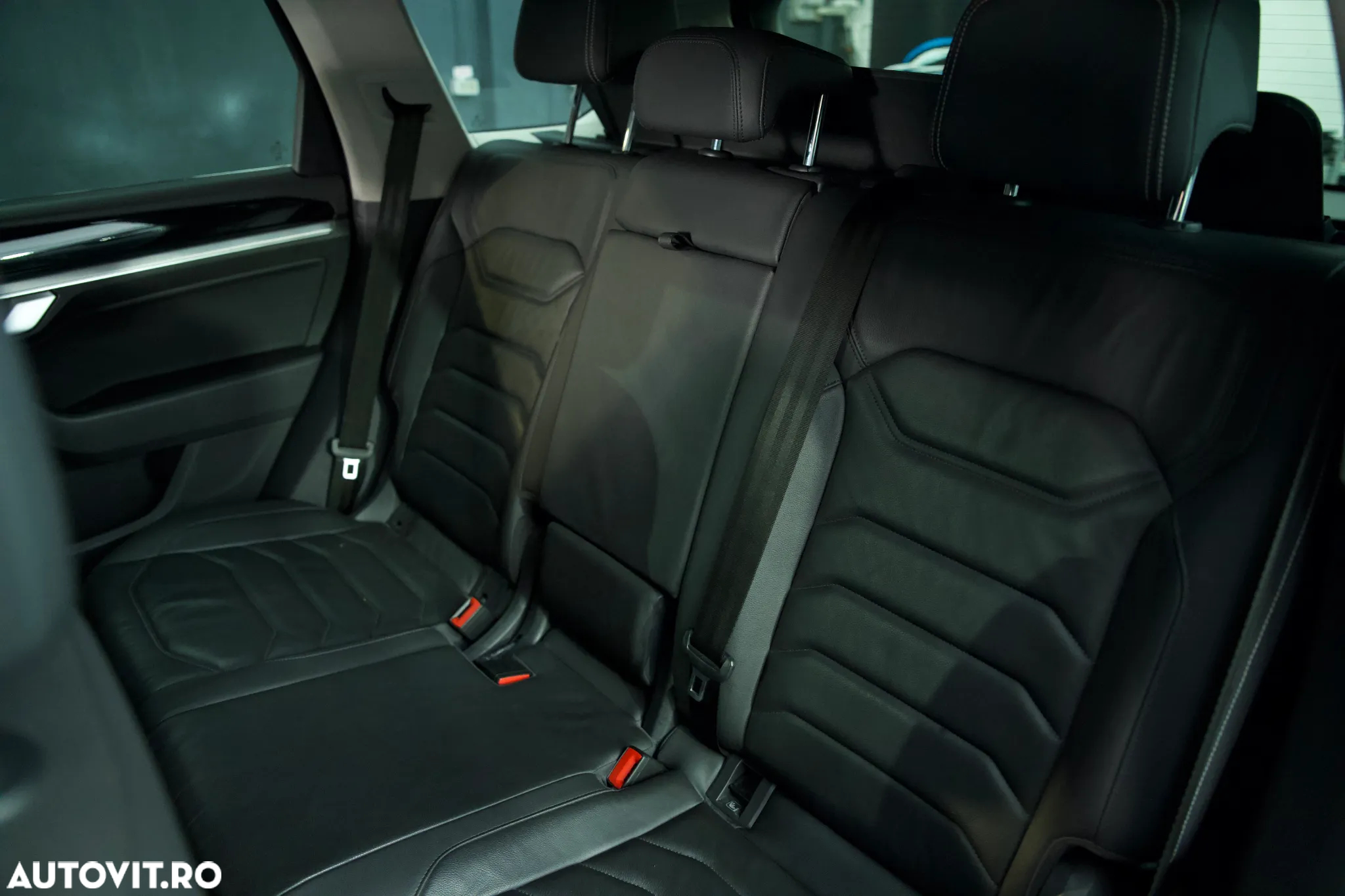 Volkswagen Touareg - 15