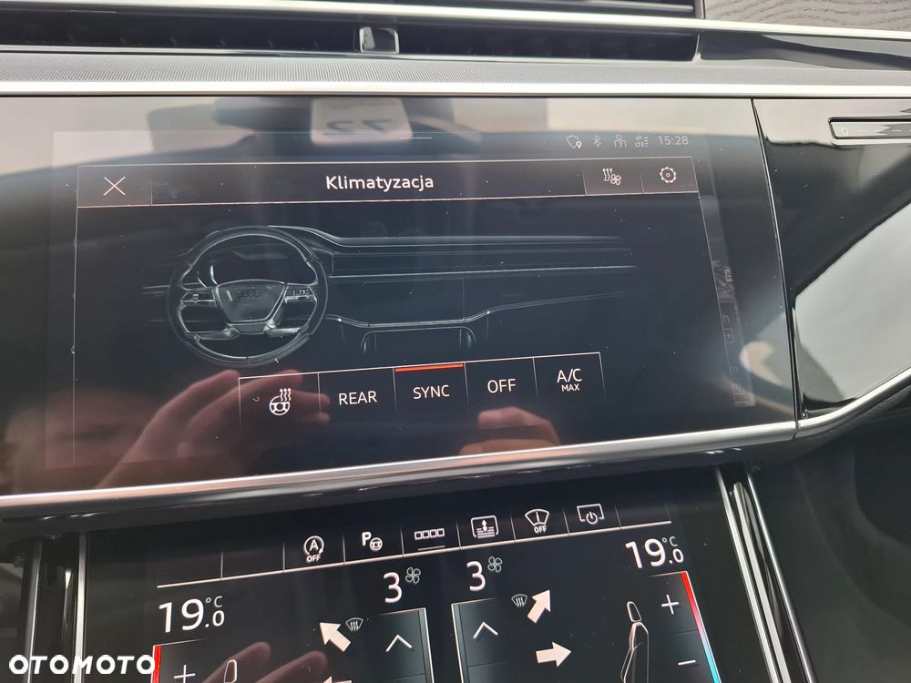 Audi A8 50 TDI quattro tiptronic - 15
