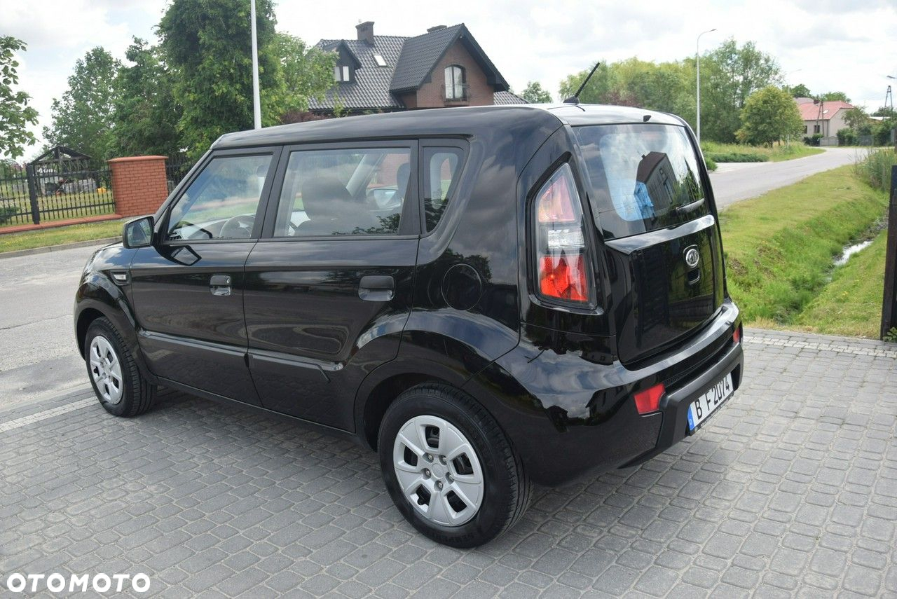 Kia Soul - 10