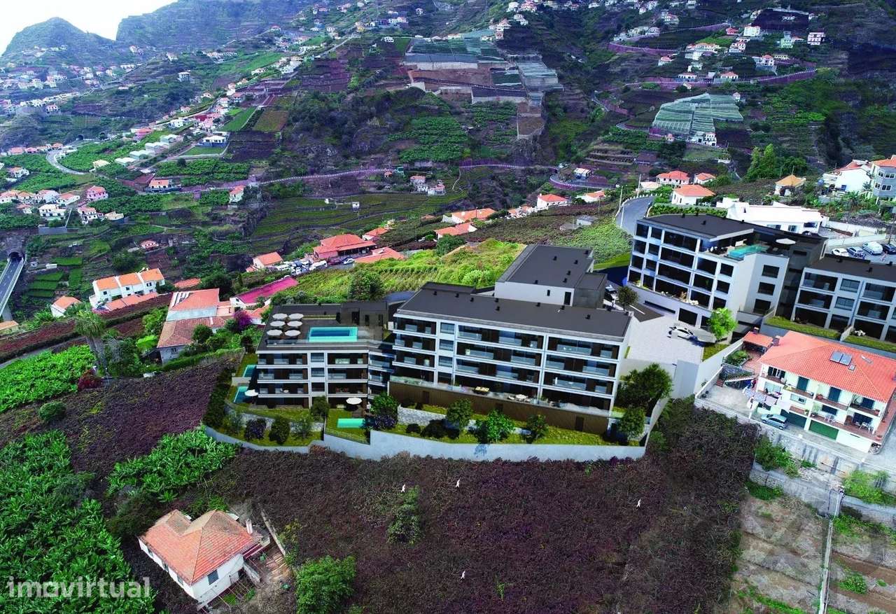 Apartamento Moderno com Vista Deslumbrante em Câmara de Lobos - Grande imagem: 3/28