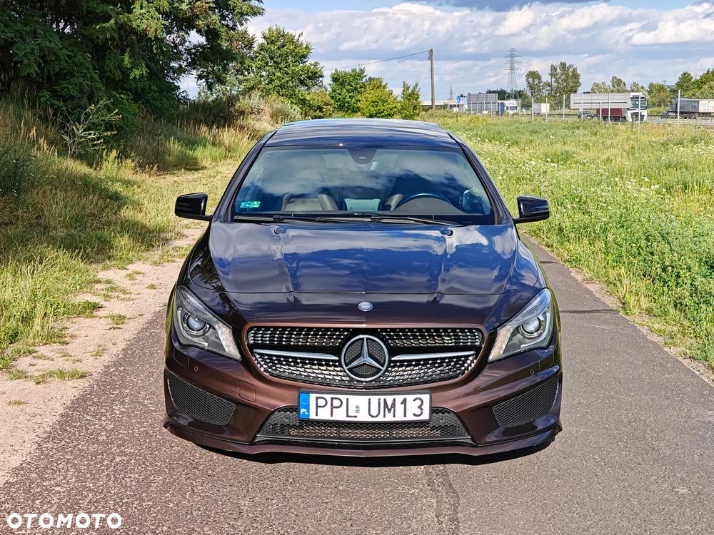 Mercedes-Benz CLA 220 d 7G-DCT AMG Line - 2