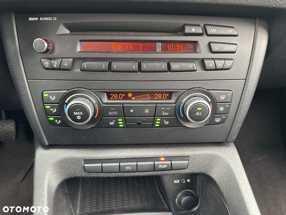 BMW X1 sDrive20d - 11