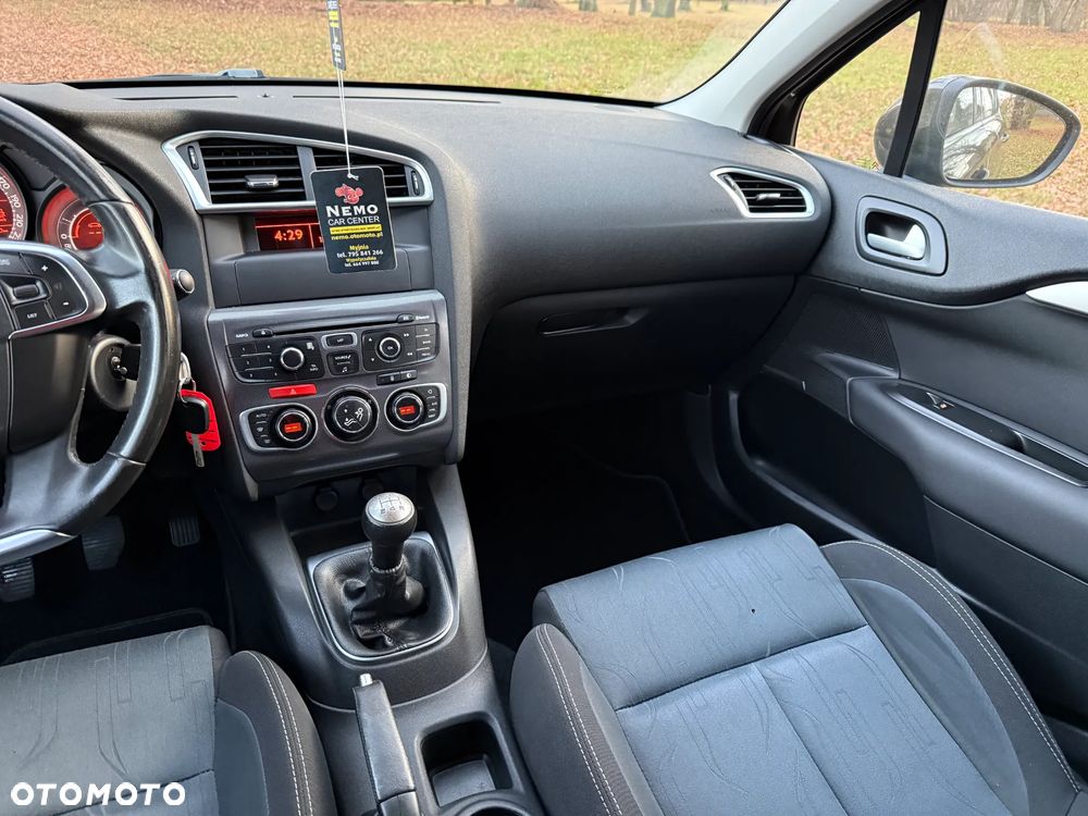 Citroën C4 VTi 95 Attraction - 15