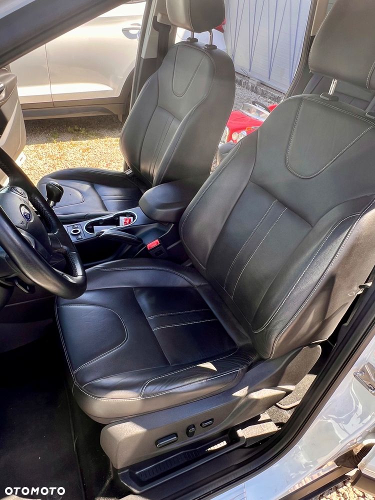 Ford Kuga 2.0 TDCi Titanium - 6