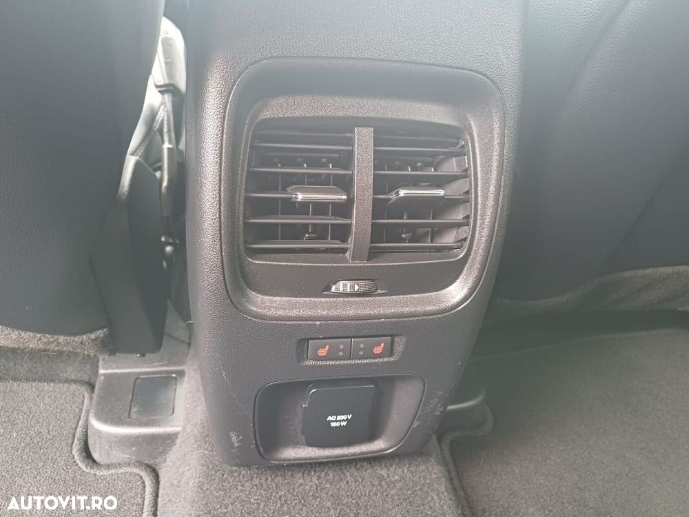 Ford Kuga 2.5 Duratec PHEV Titanium X - 11
