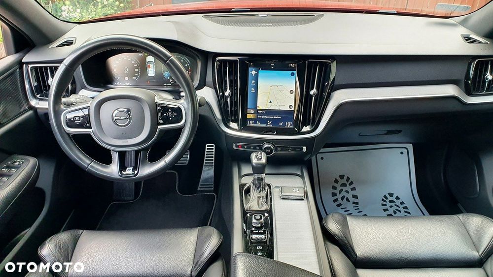 Volvo S60 T4 R-Design - 20