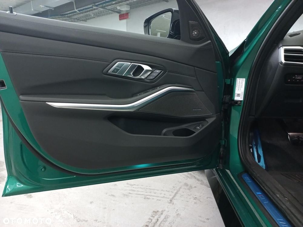 BMW M3 Competition xDrive sport - 12