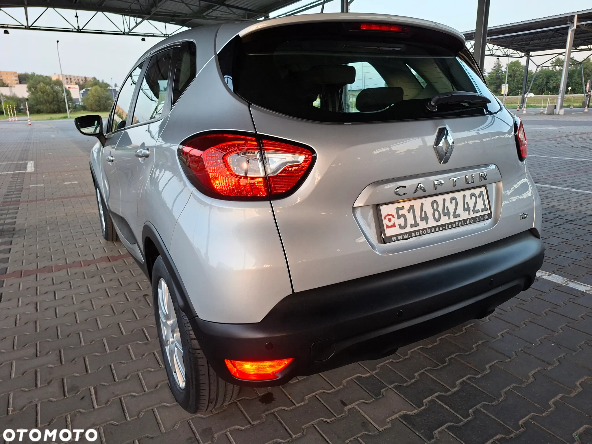 Renault Captur - 15