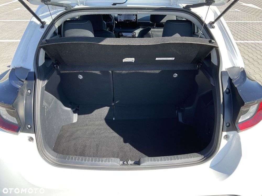 Toyota Yaris Hybrid 1.5 Comfort - 22