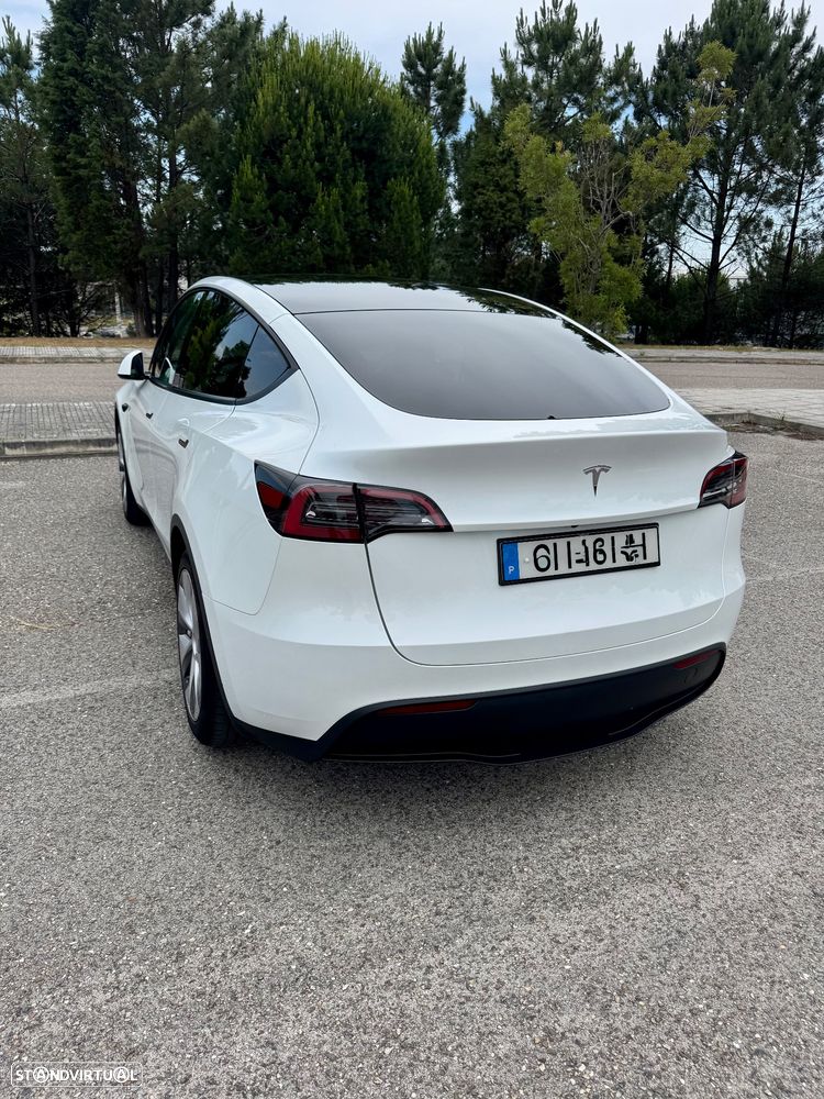 Tesla Model Y RWD - 7