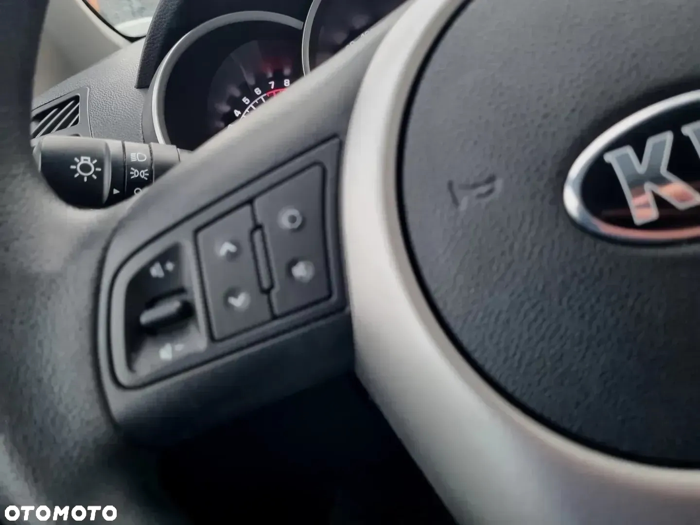 Kia Venga 1.6 L - 15
