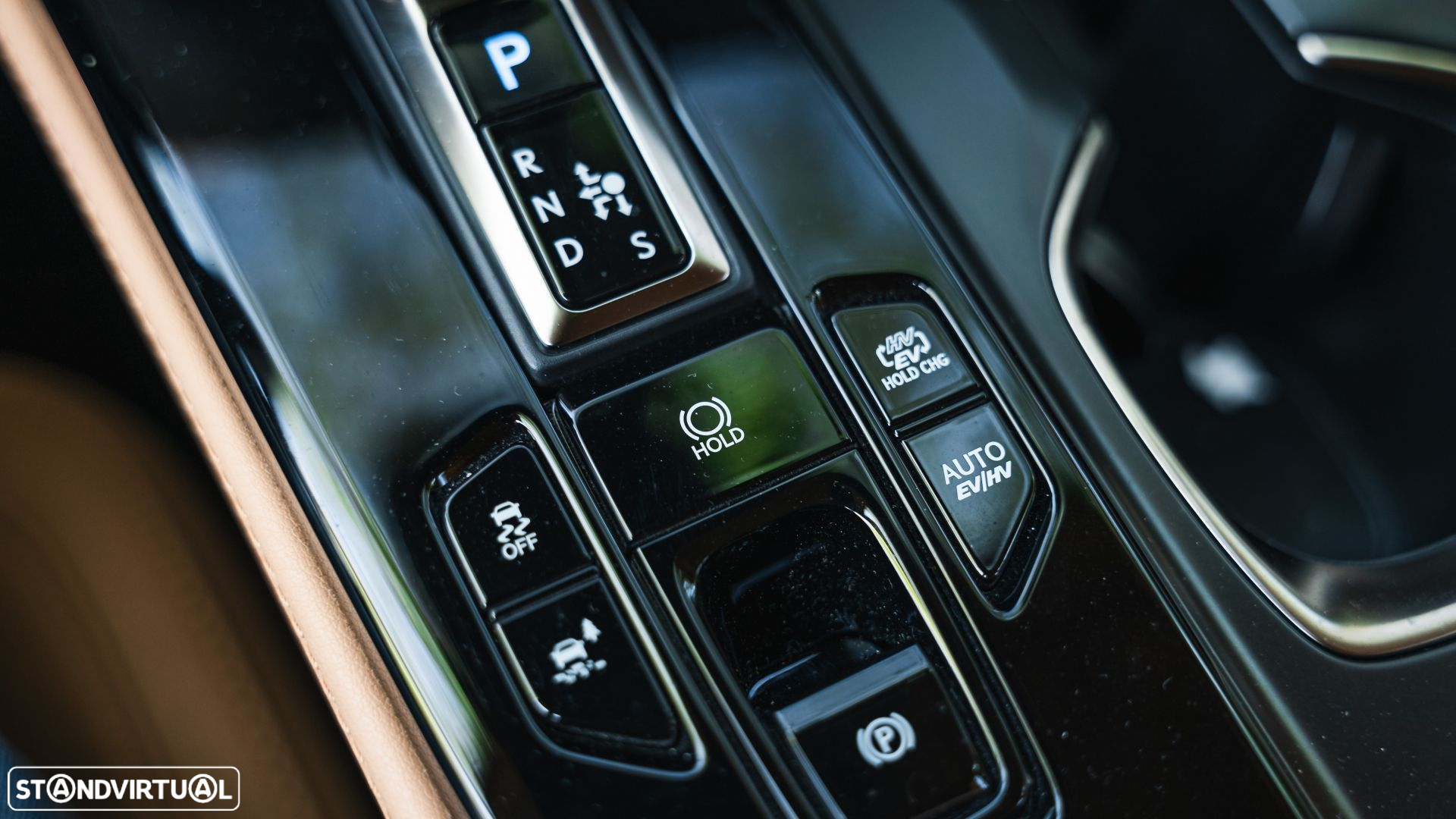 Lexus NX 450h+ Executive - 34