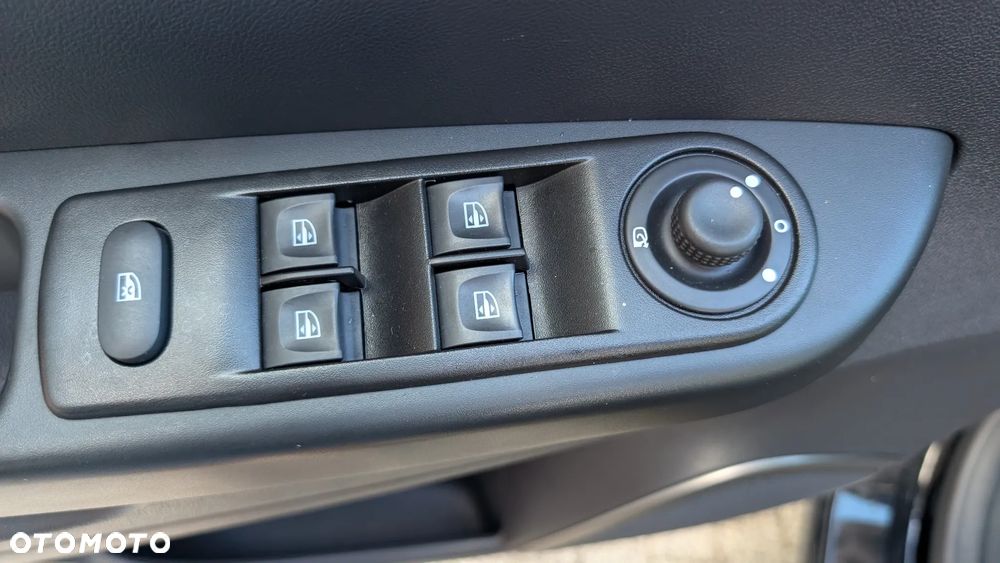 Renault Captur (ENERGY) TCe 90 LIFE - 22