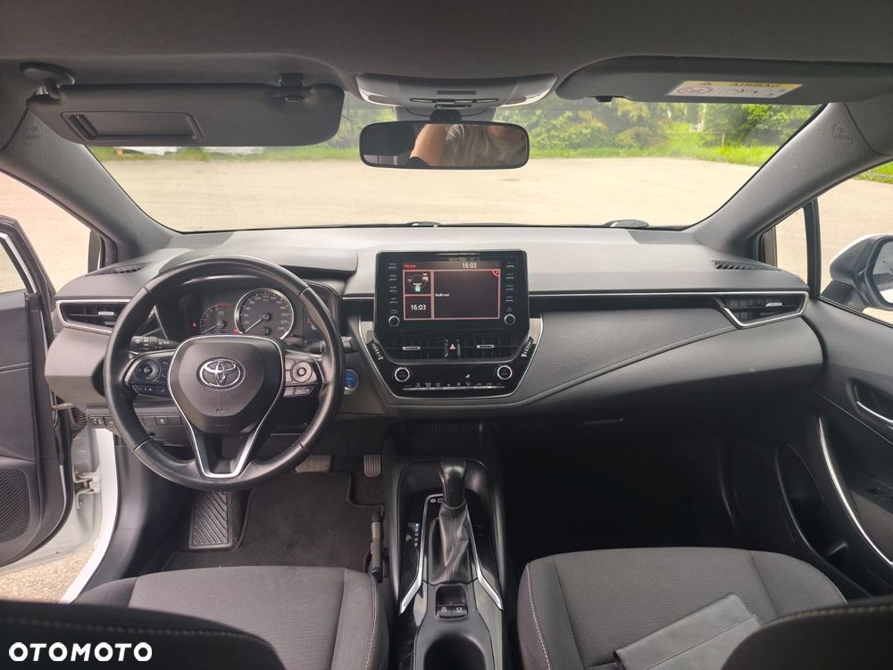 Toyota Corolla 1.8 Hybrid Comfort - 13