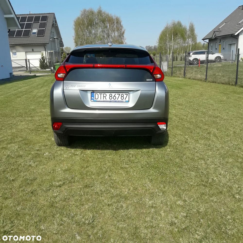 Mitsubishi Eclipse Cross 1.5 T-MIVEC (ClearTec) CVT 4WD Plus - 5