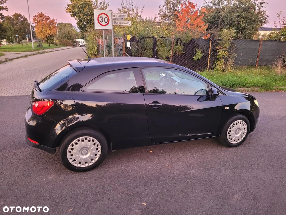 Seat Ibiza SC 1.4 16V Reference - 8