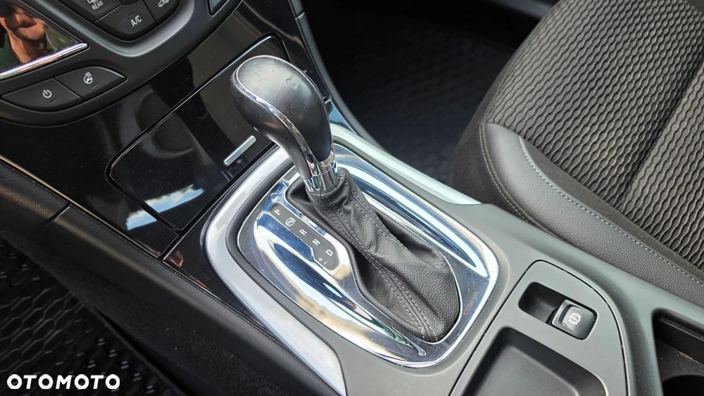 Opel Insignia 2.0 CDTI Cosmo 4x4 - 16