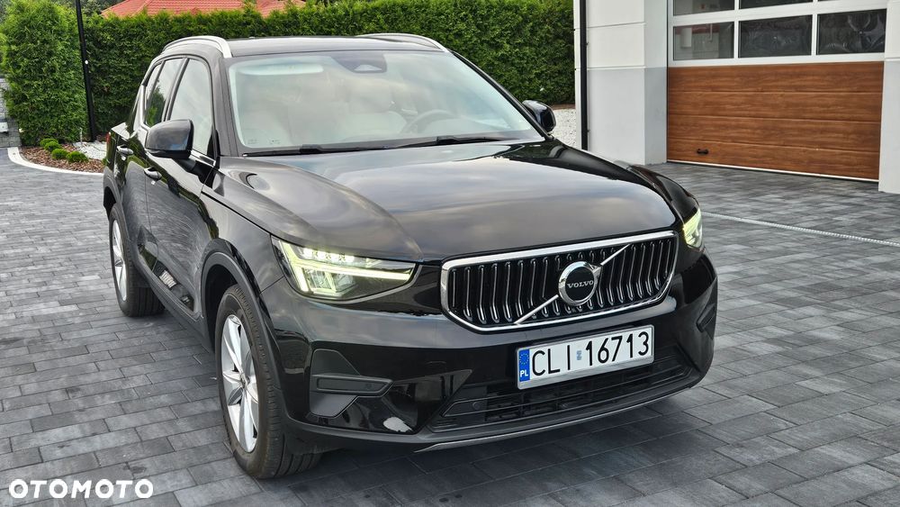 Volvo XC 40 B4 B AWD DKG Plus Bright - 3