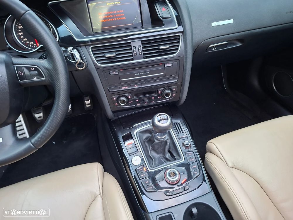 Audi A5 Cabrio 2.0 TDi S-line - 35