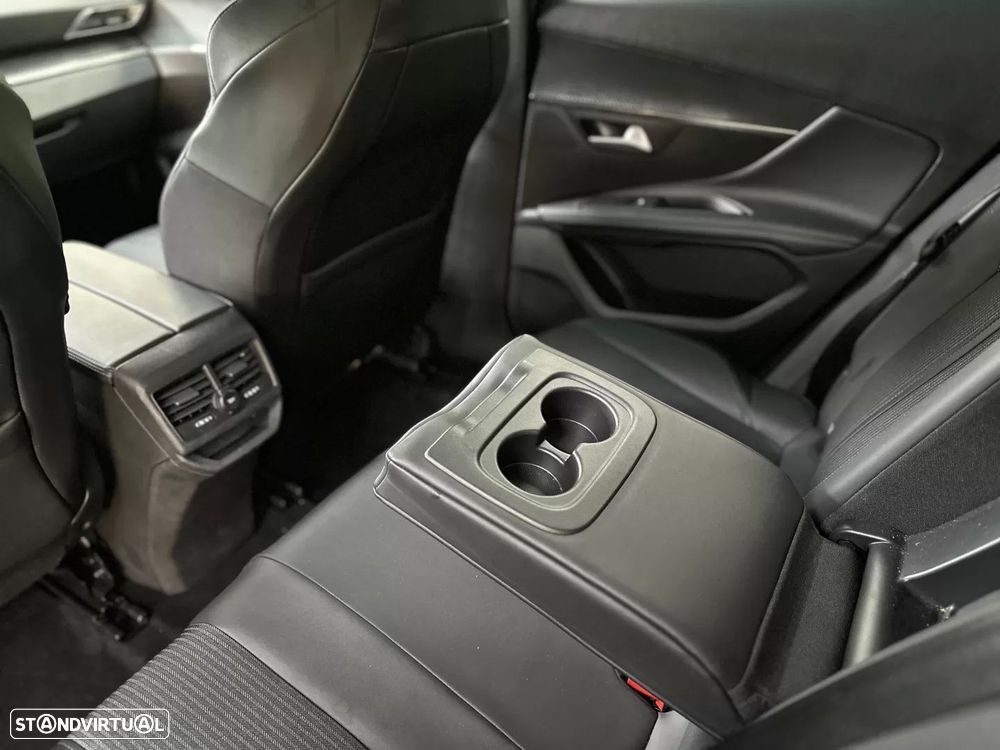 Peugeot 3008 1.2 PureTech Allure Pack EAT8 - 14